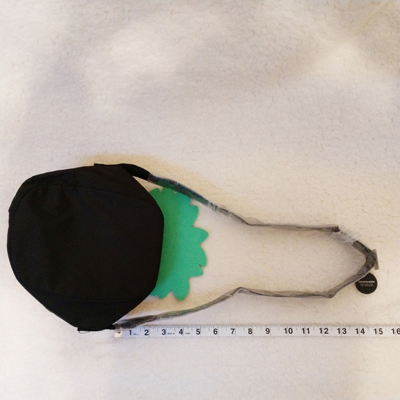 VS PINK Insulated Pineapple Crossbody Cooler Bag - Picture 4 of 8